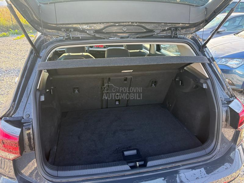 Volkswagen Golf 8 2.0 TDi DSG