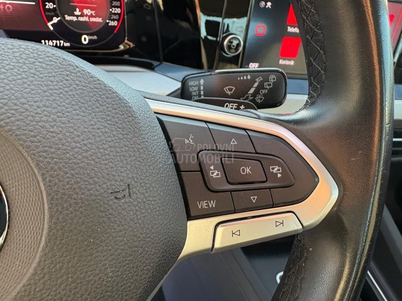 Volkswagen Golf 8 2.0 TDi DSG