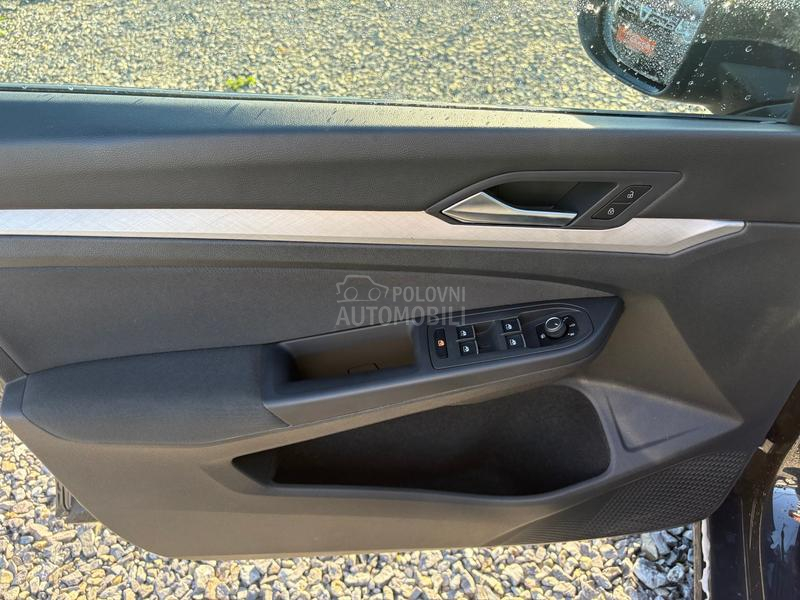 Volkswagen Golf 8 2.0 TDi DSG