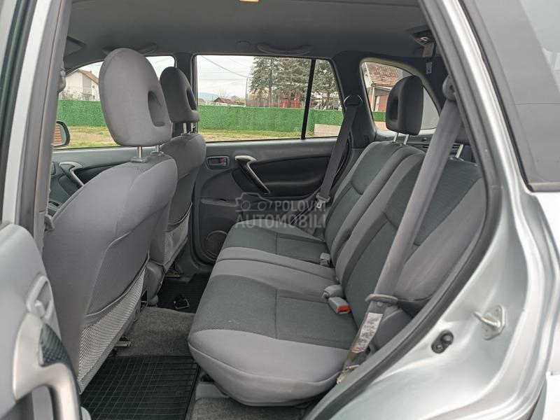 Toyota RAV 4 2.0vti