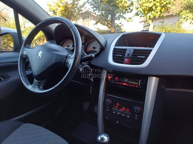 Peugeot 207 1.6 CH
