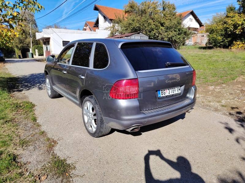 Porsche Cayenne 3.2