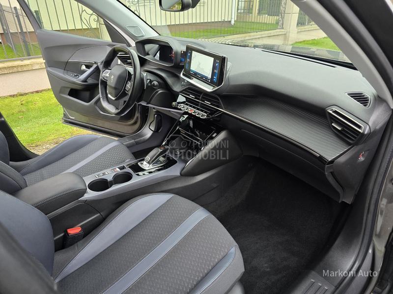 Peugeot 2008 1.5 HDI/AUT/Allure