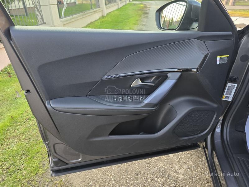 Peugeot 2008 1.5 HDI/AUT/Allure