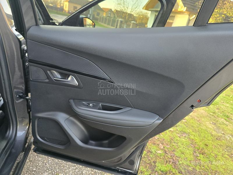 Peugeot 2008 1.5 HDI/AUT/Allure
