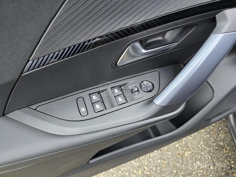 Peugeot 2008 1.5 HDI/AUT/Allure