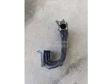 usisna grana 1,2b za Citroen C4 Cactus od 2014. do 2018. god.