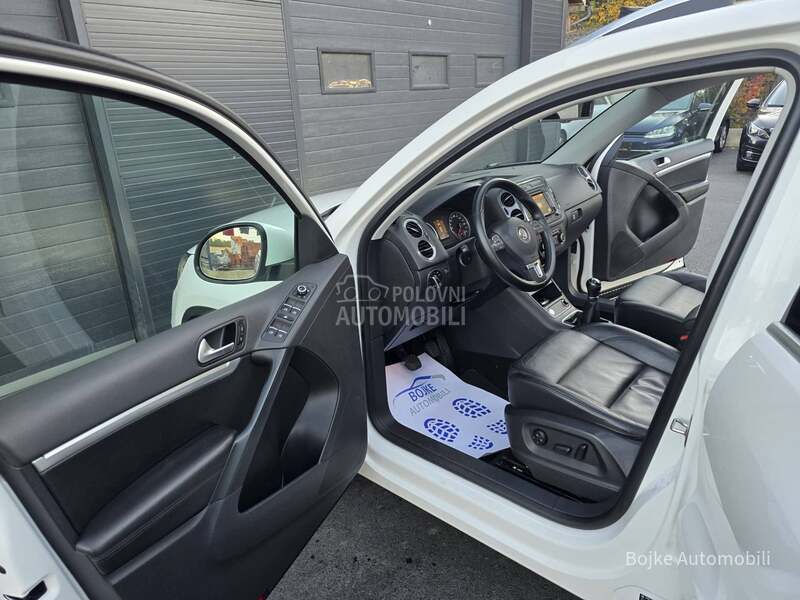 Volkswagen Tiguan 2.0TDI HIGHLINE LED