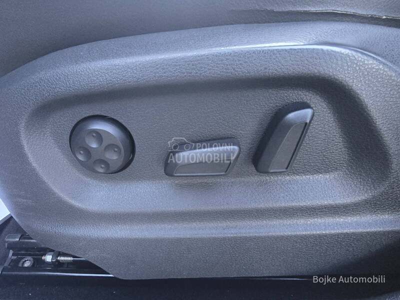 Volkswagen Tiguan 2.0TDI HIGHLINE LED