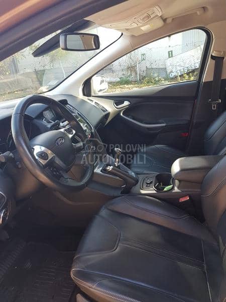 Ford Focus S.T.FOKUS