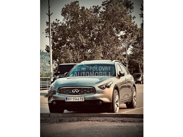 Infiniti FX30 s