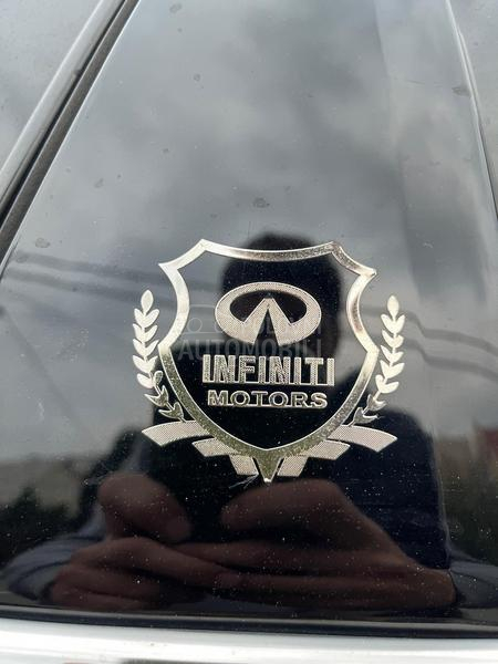 Infiniti FX30 s