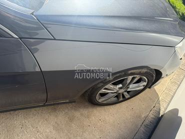 Krilo desno za Mercedes Benz E Klasa od 2011. do 2016. god.