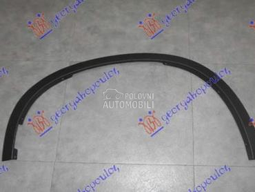 RUB PLASTICNI PREDNJEG BLATOBR za BMW X1 od 2019. do 2022. god.