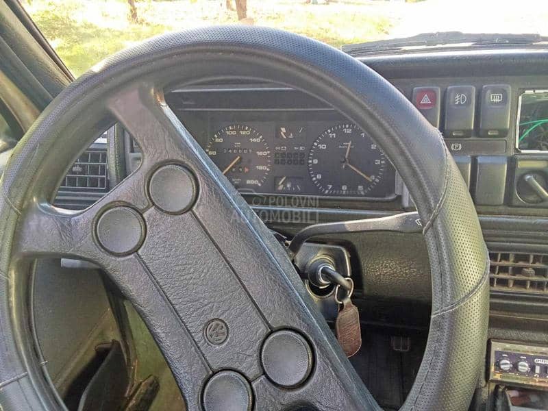 Volkswagen Golf 2 1.8 GTI