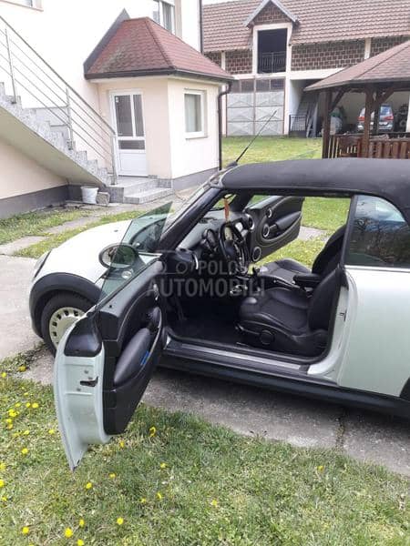 MINI Cooper 1.6