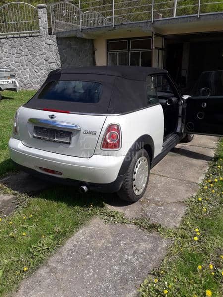 MINI Cooper 1.6