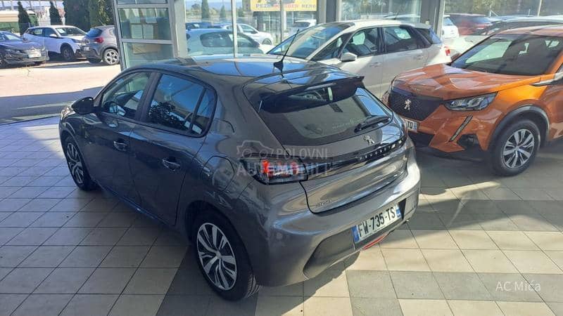 Peugeot 208 1.2NAV KAM LED 73000