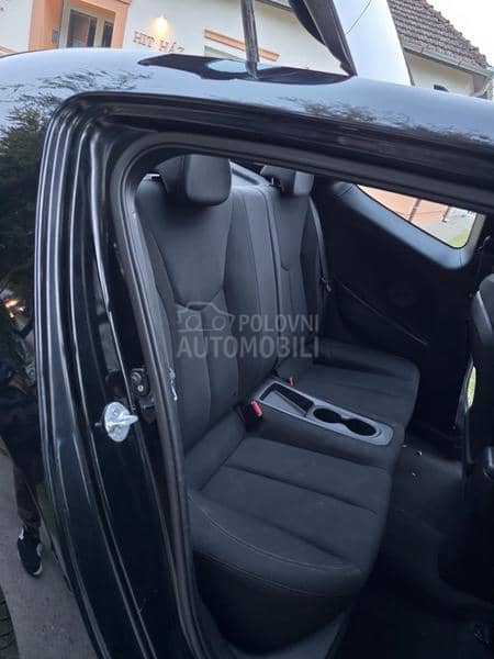 Hyundai Veloster 1,6-GDI.SWIS.NOV.