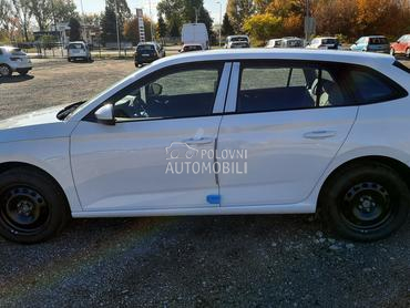 Škoda Scala Essence 1,0 TSI