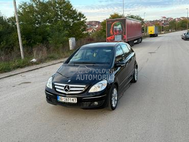 Mercedes Benz B 180 AVANGARDE