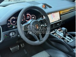 Porsche Cayenne S slika 23