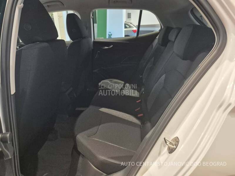 Škoda Fabia 1.0 TSI ESSENCE