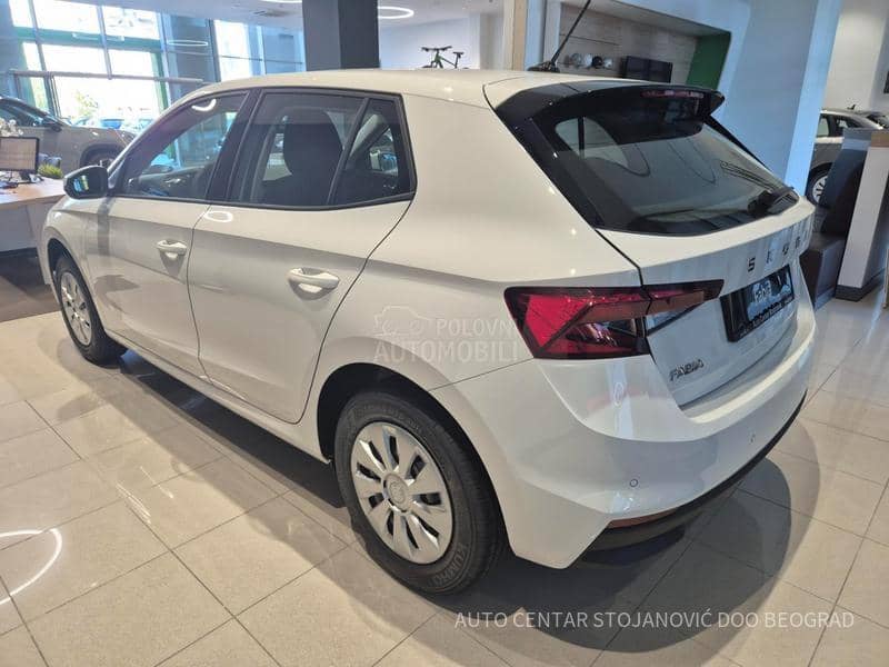 Škoda Fabia 1.0 TSI ESSENCE