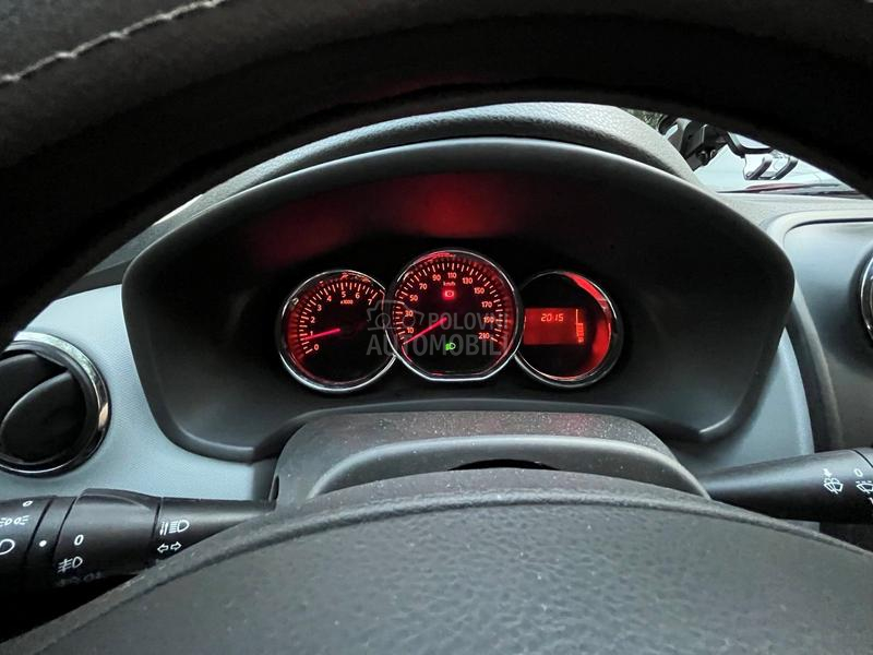 Dacia Sandero 1.2 16V AMBIANCE
