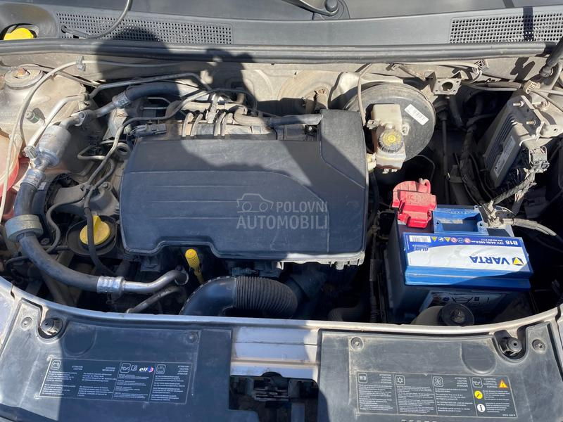 Dacia Sandero 1.2 16V AMBIANCE