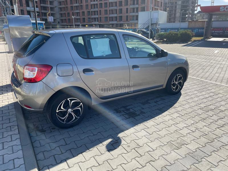 Dacia Sandero 1.2 16V AMBIANCE