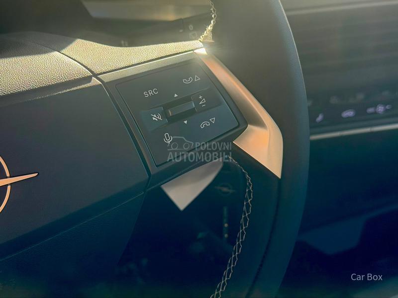 Opel Frontera GS HY 48V 1.2 136