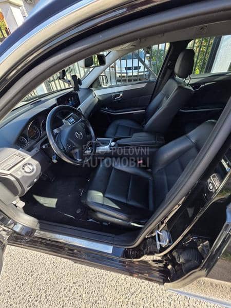 Mercedes Benz E 220 2.2D f.u.l  n.o.v
