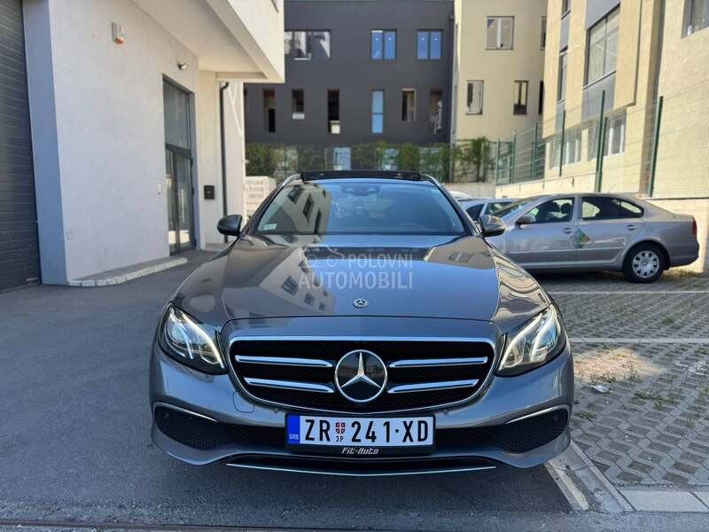 Mercedes Benz E 220 CDI 4matic