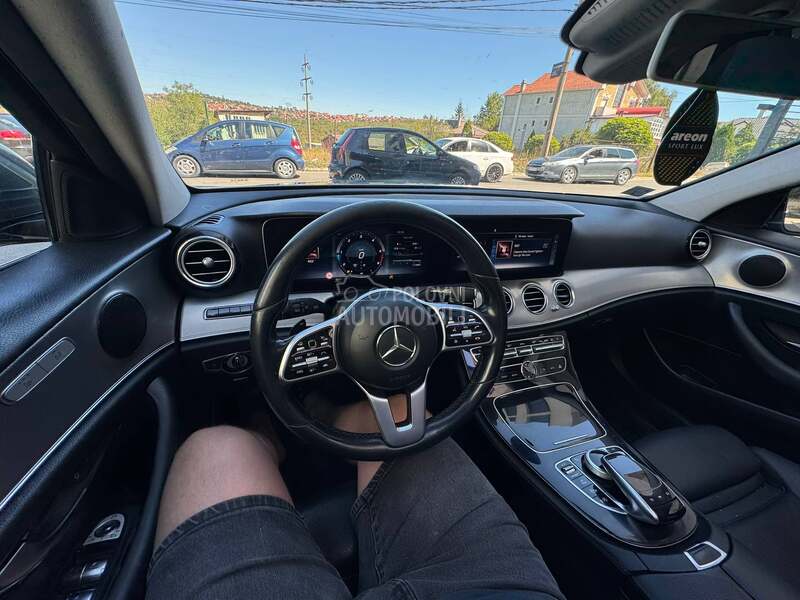 Mercedes Benz E 220 CDI 4matic