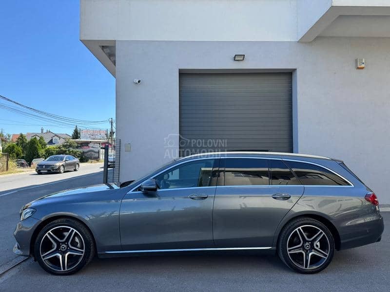 Mercedes Benz E 220 CDI 4matic