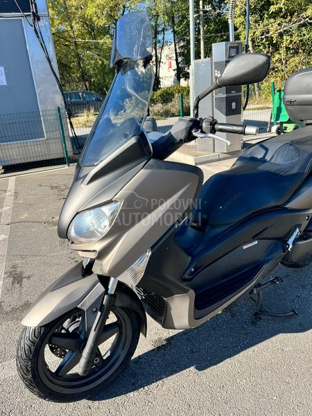 Yamaha x max