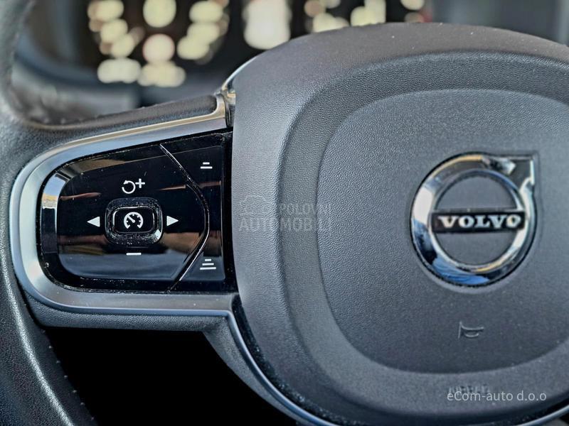 Volvo S90 B4 MOMENTUM A/T