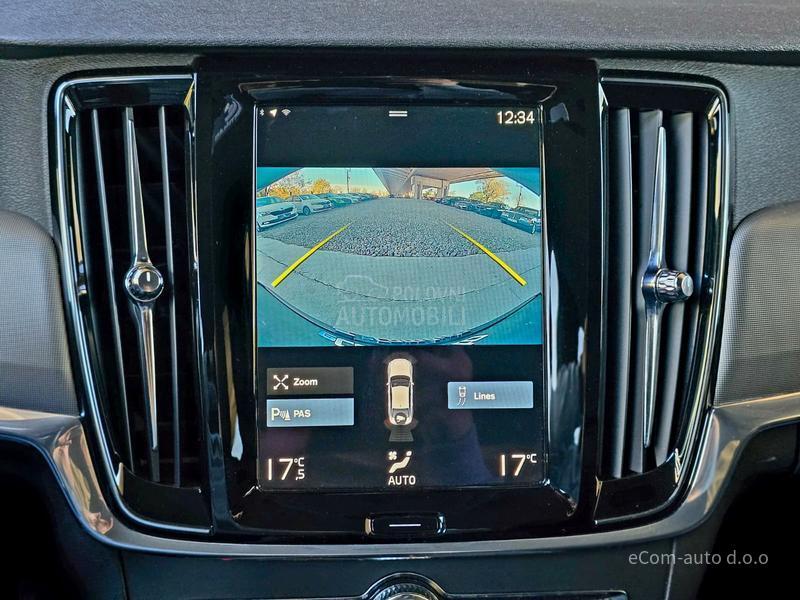 Volvo S90 B4 MOMENTUM A/T