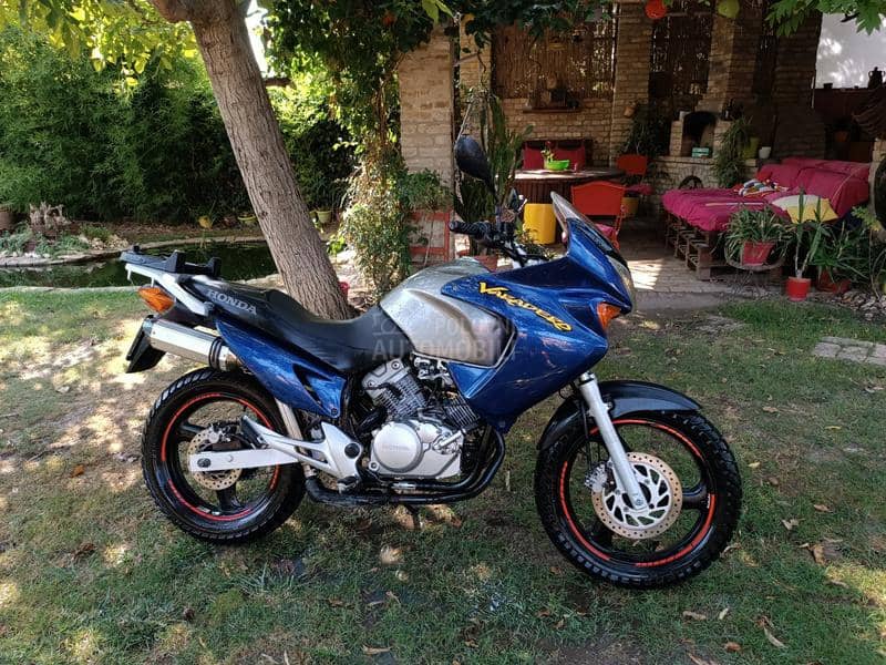 Honda Varadero 125 XL