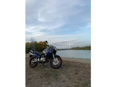 Honda Varadero 125 XL