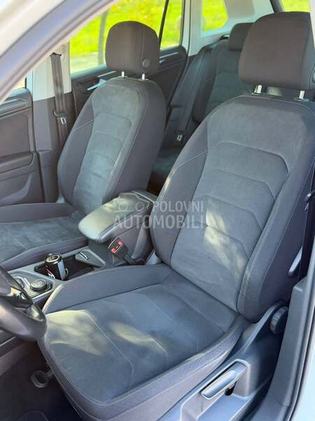 Volkswagen Tiguan R-line F.U.L N.O.V