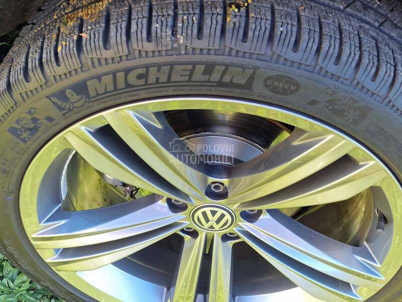 Volkswagen Tiguan R-line F.U.L N.O.V