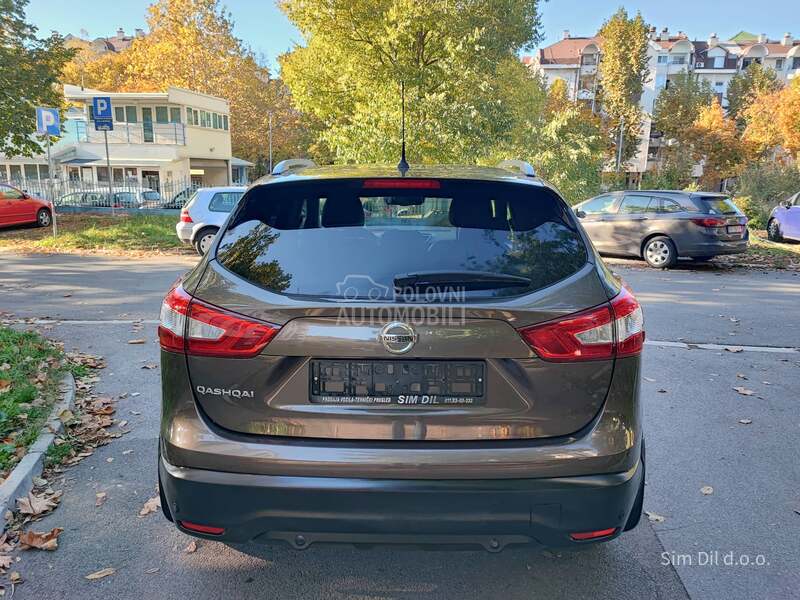 Nissan Qashqai 1.2