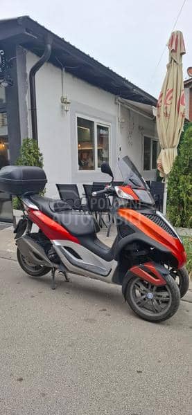 Piaggio MP3