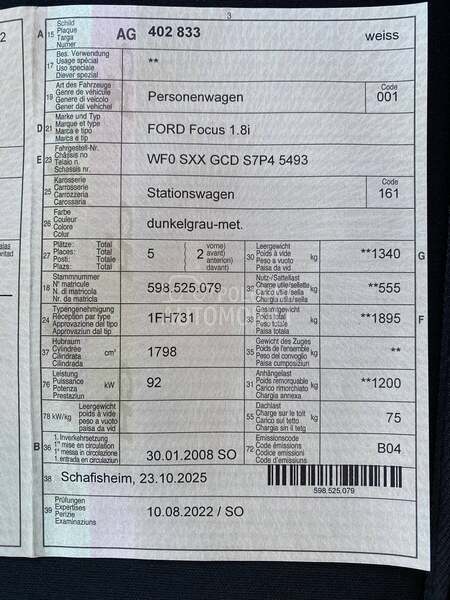 Ford Focus 1.8 i Ghia Iz CH