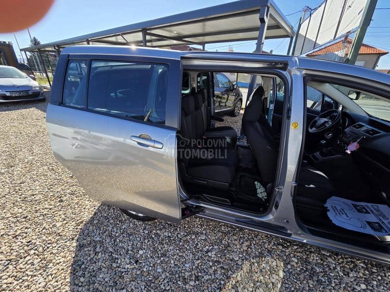 Mazda 5 1.6di CD 7 sedis