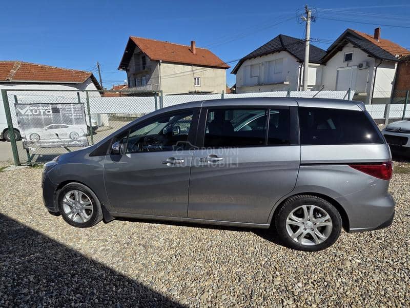 Mazda 5 1.6di CD 7 sedis