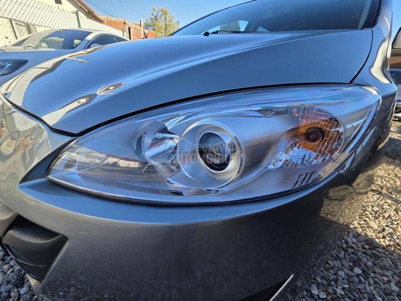 Mazda 5 1.6di CD 7 sedis