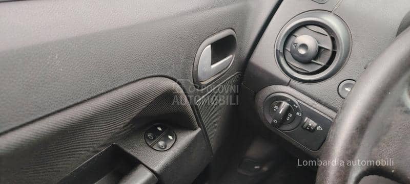 Ford Fusion 1.4 TDCI